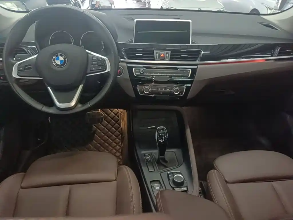 BMW X1 2020 — фото 10