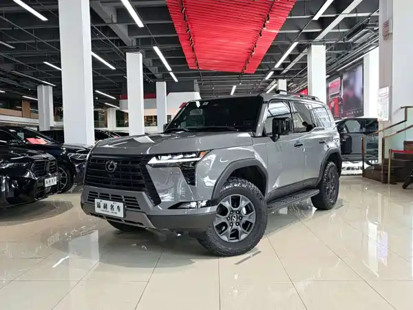 Lexus GX 2025
