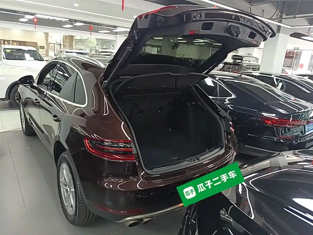 Porsche Macan 2016 — фото 19