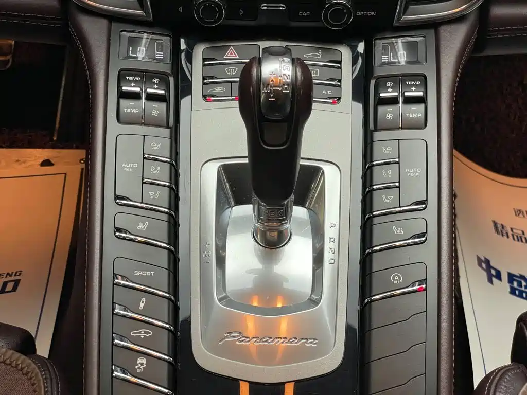 Porsche Panamera 2014 — фото 17