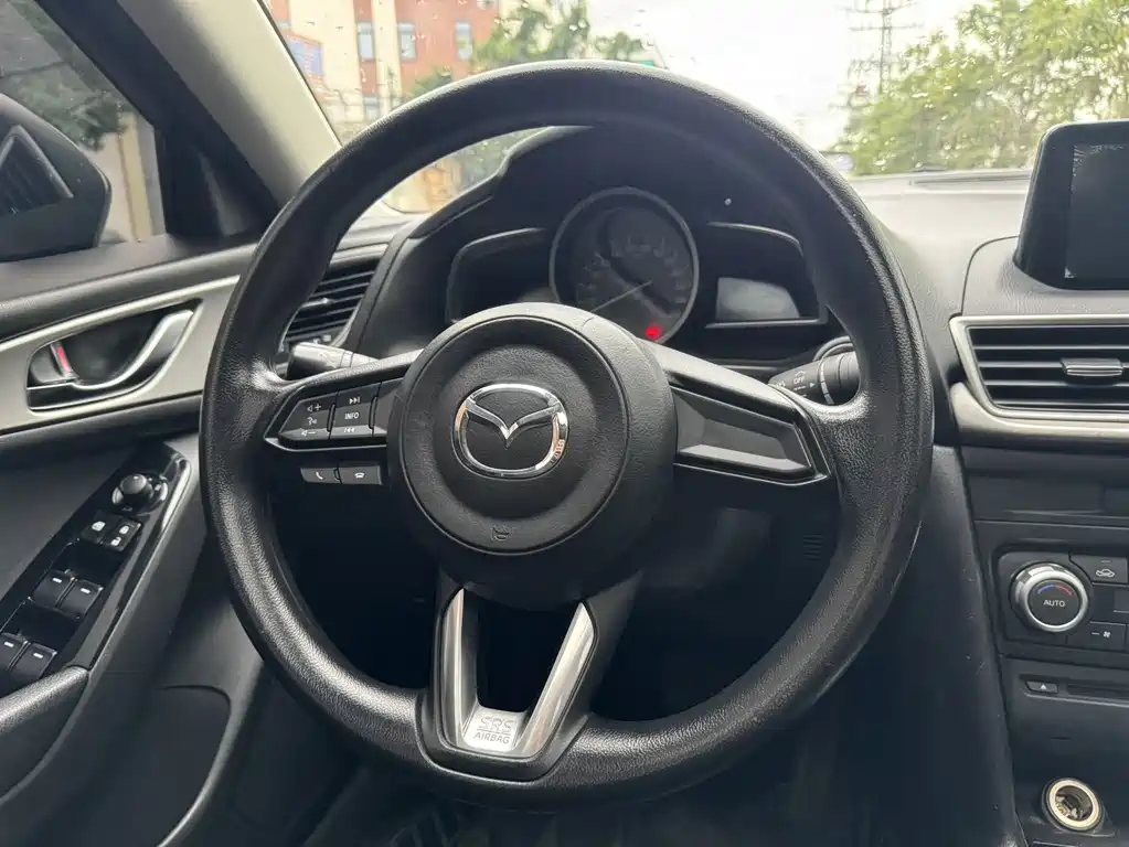 Mazda 3 Angkesela 2018 — фото 9