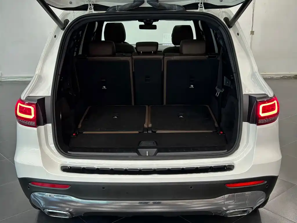 Mercedes-Benz GLB 2020 — фото 23