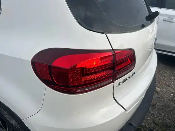 Volkswagen Tiguan 2014