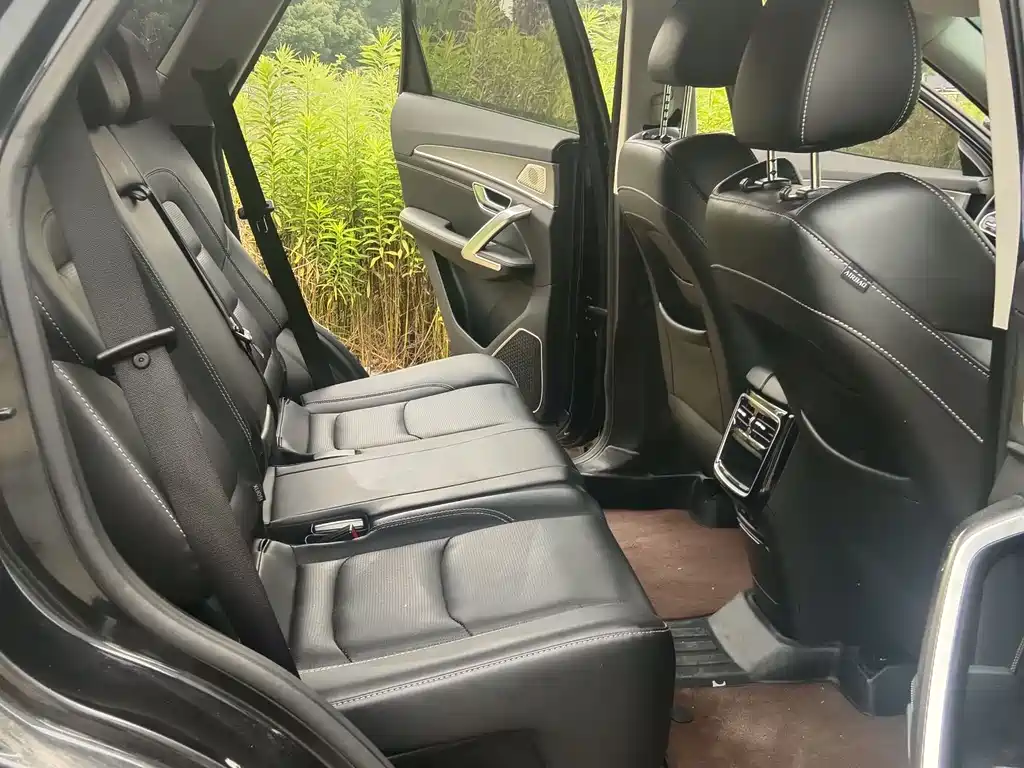 Jetour Jietu X70 PLUS 2021 — фото 14