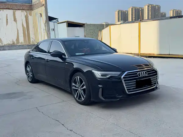 Audi A6L 2022