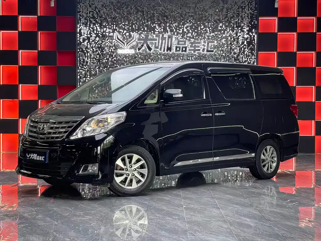 Toyota Alphard 2013 — фото 1