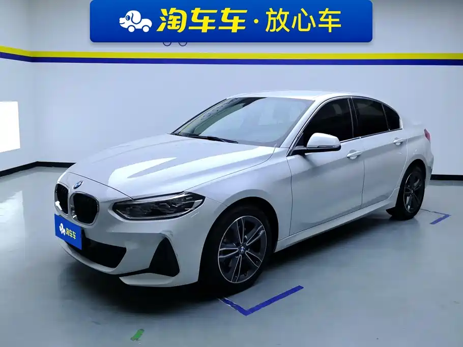 BMW 1 Series 2023