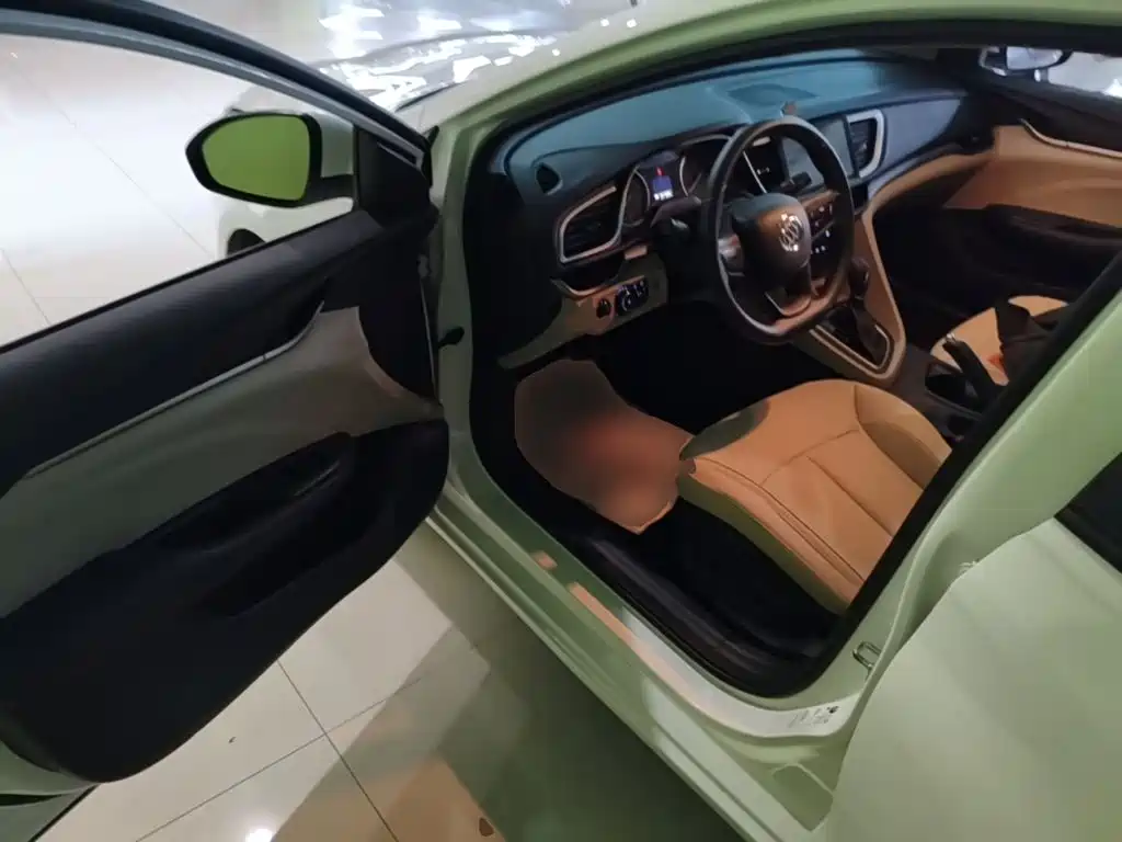 Buick Excelle GT 2019 — фото 16