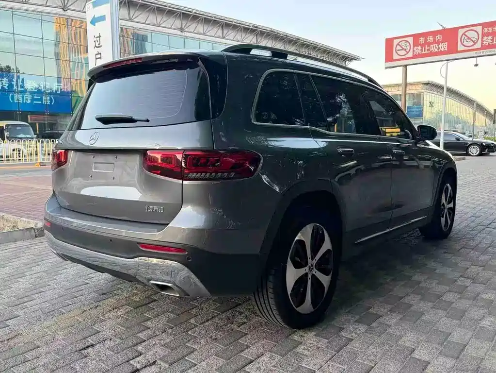 Mercedes-Benz GLB 2022