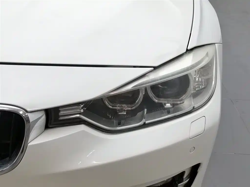 BMW 3 Series 2015