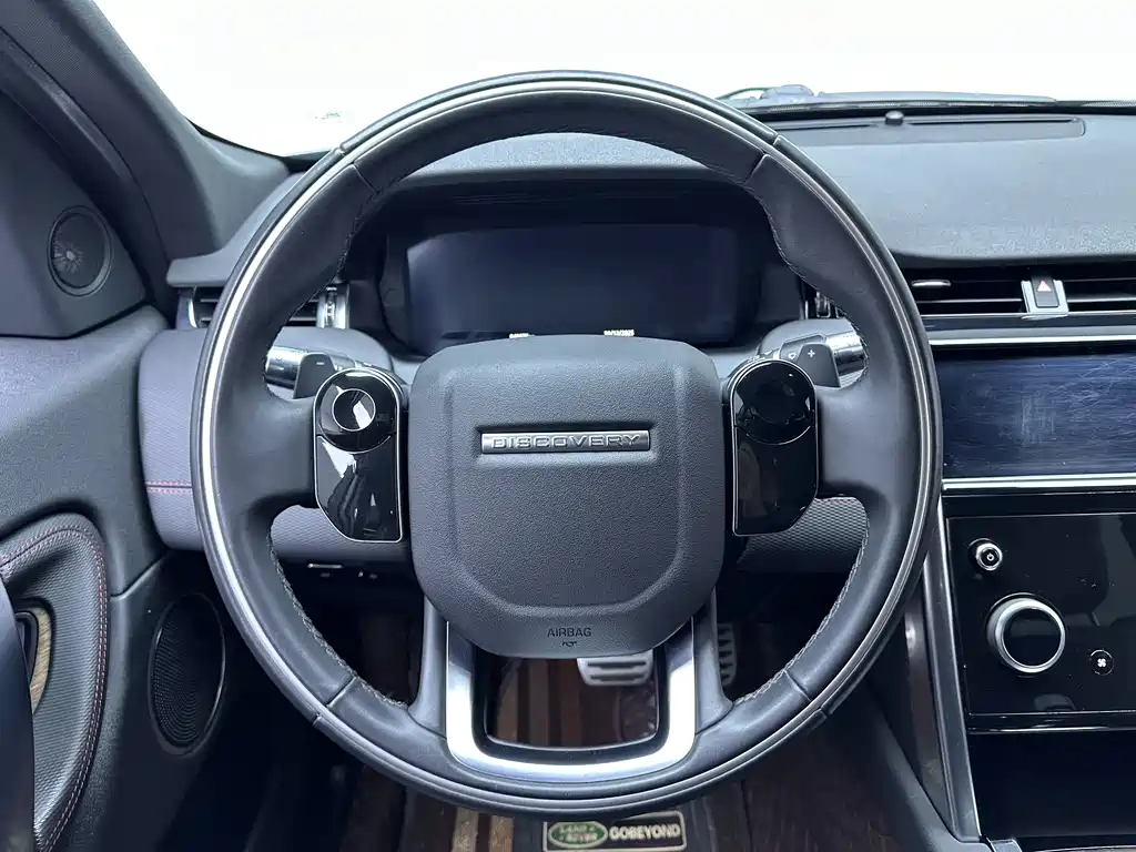 Land Rover Discovery Sport 2021 — фото 4