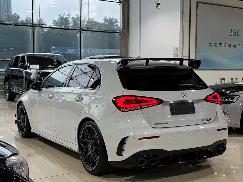 Mercedes-Benz A-Class AMG 2020 — фото 23