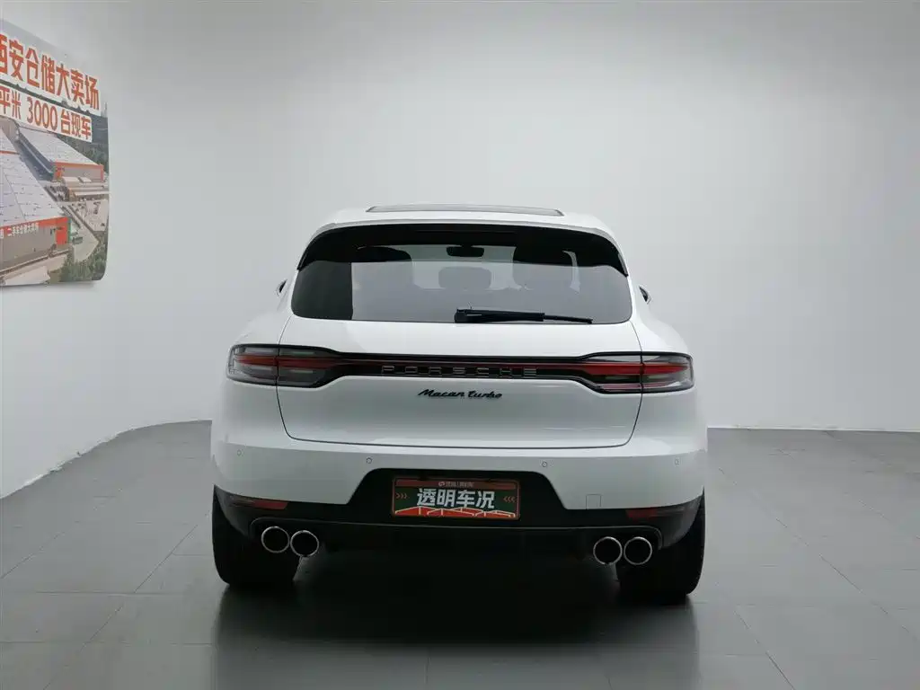 Porsche Macan 2021