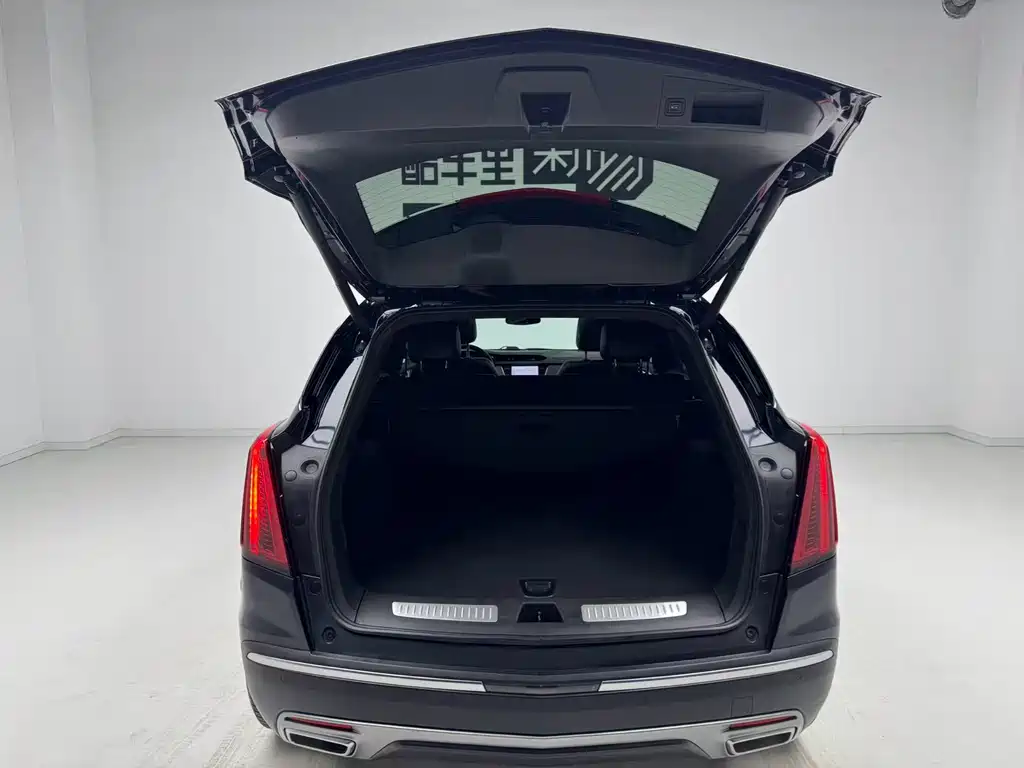 Cadillac XT5 2021 — фото 10