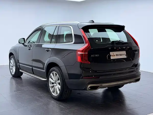 Volvo XC90 2015
