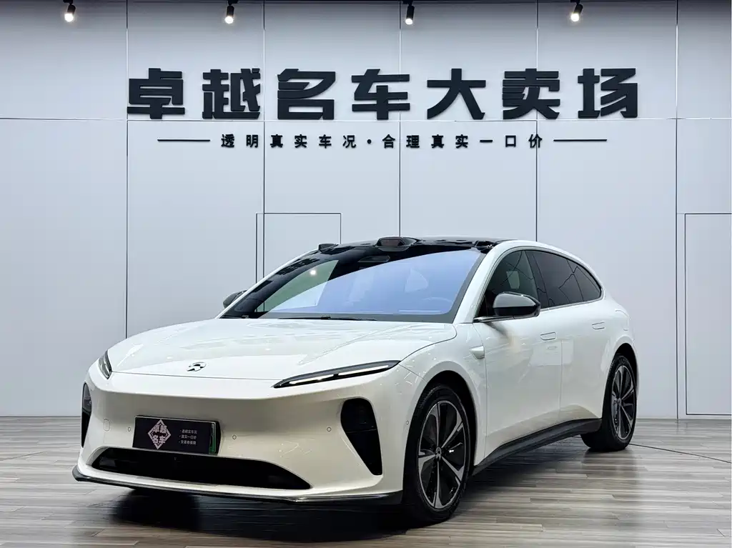 NIO ET5 2024