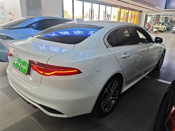 Jaguar XEL 2022