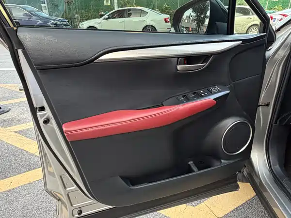 Lexus NX 2016