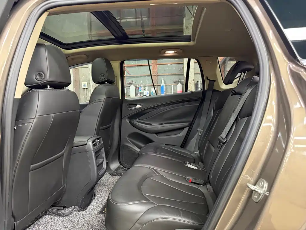 Buick Envision Plus 2017 — фото 20