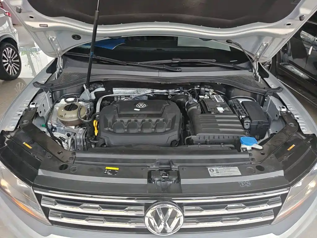 Volkswagen Tiguan L 2018 — фото 20
