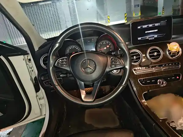 Mercedes-Benz C-Class 2015