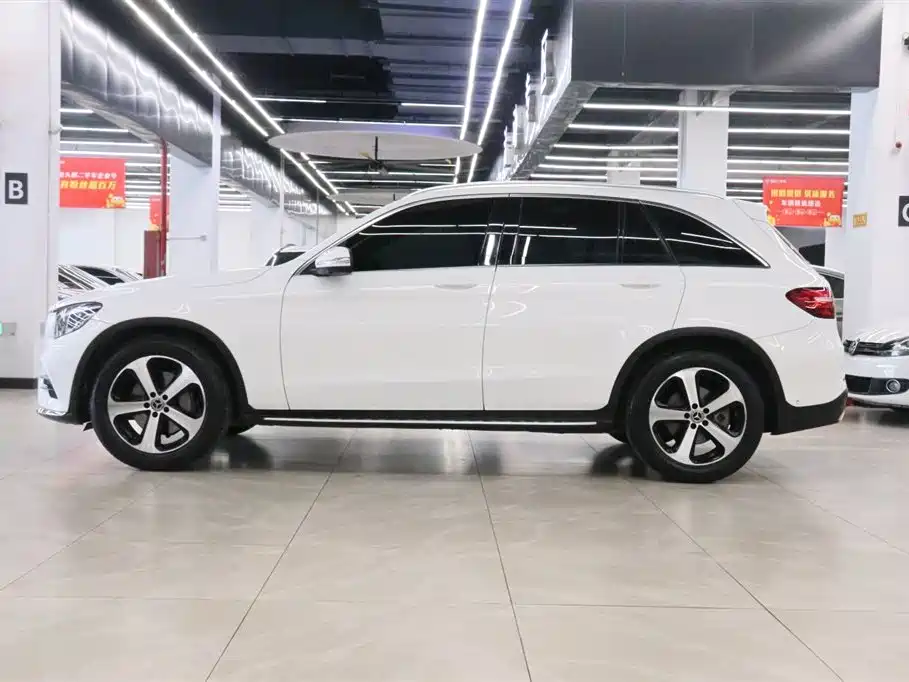 Mercedes-Benz GLC 2018 — фото 3