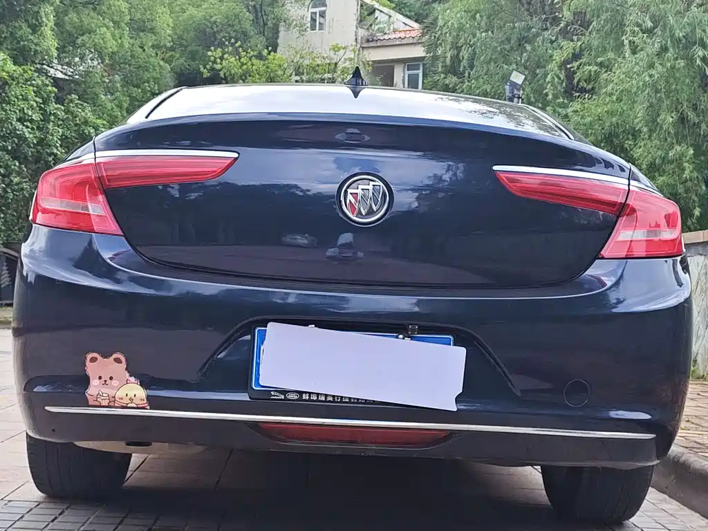 Buick LaCrosse 2018 — фото 9