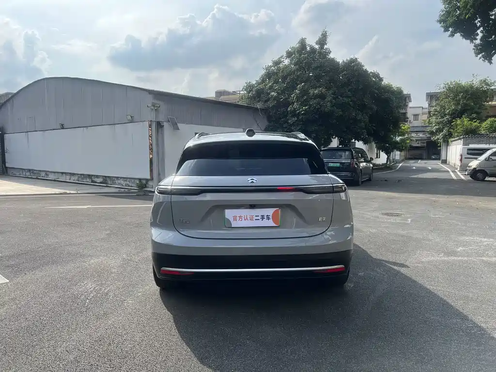 NIO ES6 2025