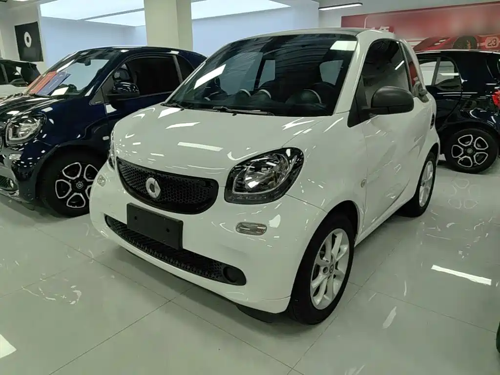 smart fortwo 2016 — фото 2