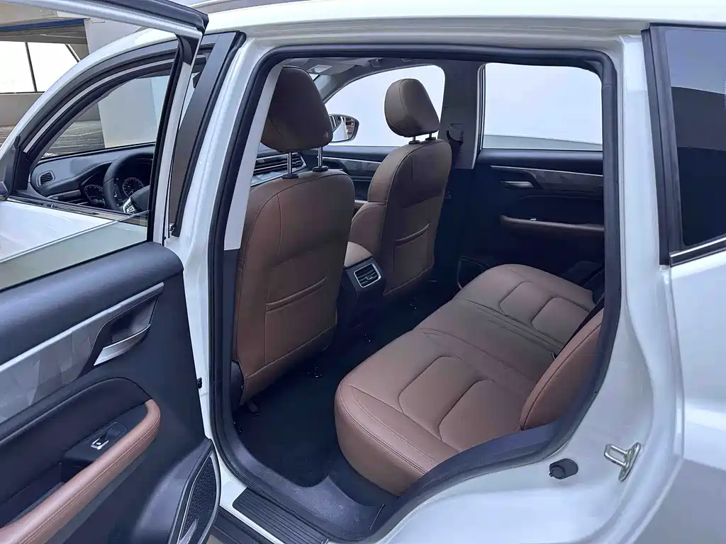 Geely Vision X6 2023 — фото 10