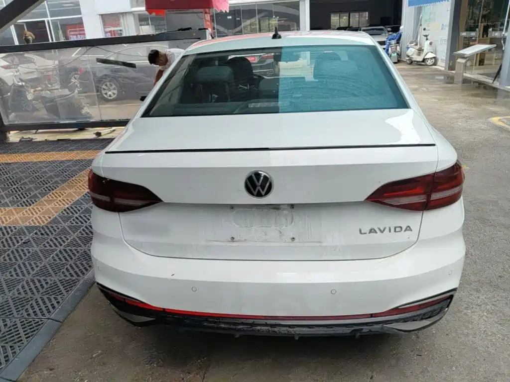 Volkswagen Lavida 2025