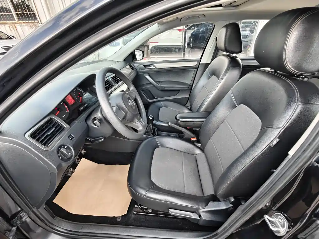 Volkswagen Santana 2016