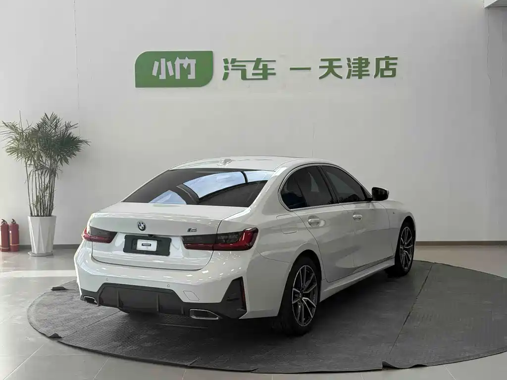 BMW 3 Series 2023