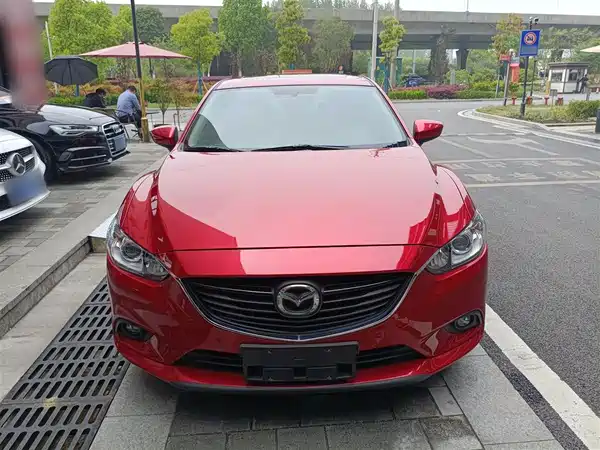 Mazda Atenza 2015