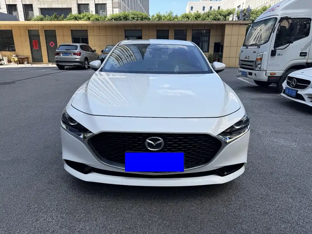 Mazda 3 Axela 2021