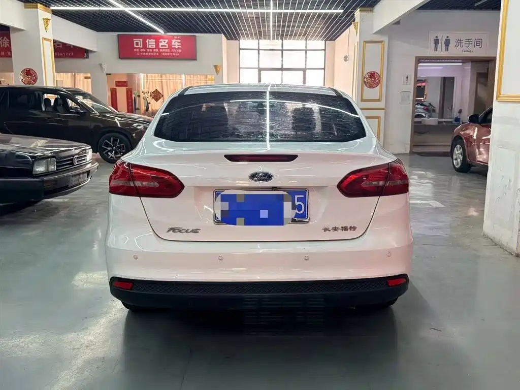 Ford Focus 2015