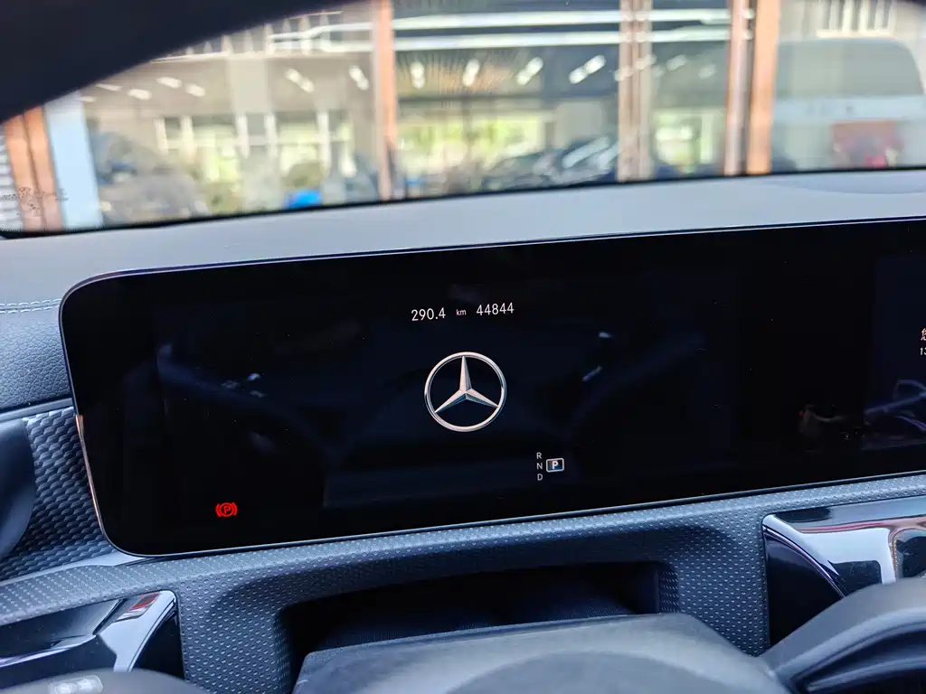 Mercedes-Benz A-Class 2022 — фото 19