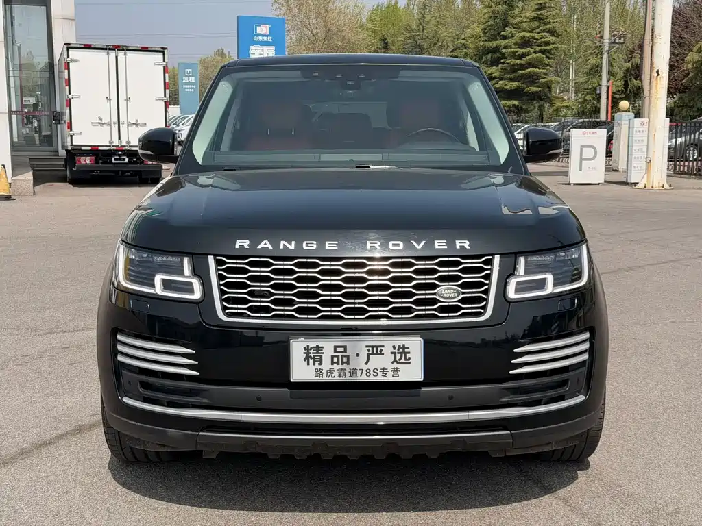 Land Rover Range Rover 2018 — фото 1