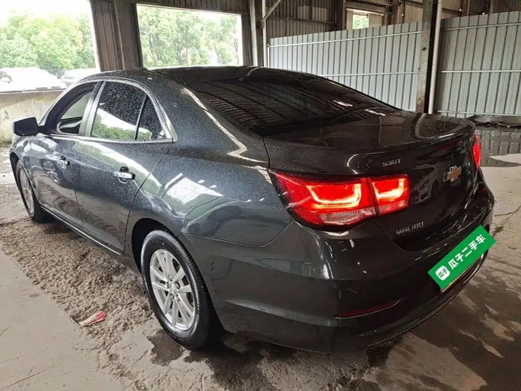 Chevrolet Malibu 2018 — фото 23