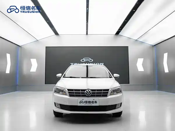 Volkswagen Gran Lavida 2013
