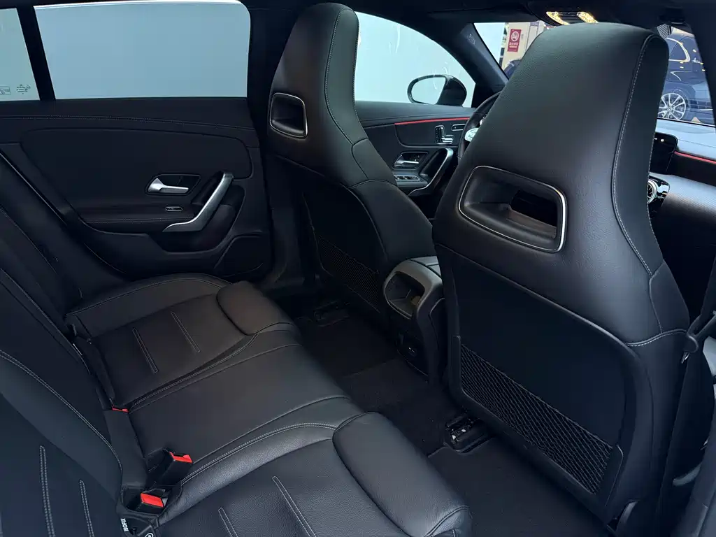 Mercedes-Benz CLA 2023 — фото 9