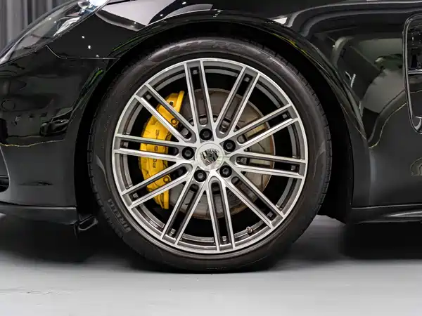 Porsche Panamera 2018