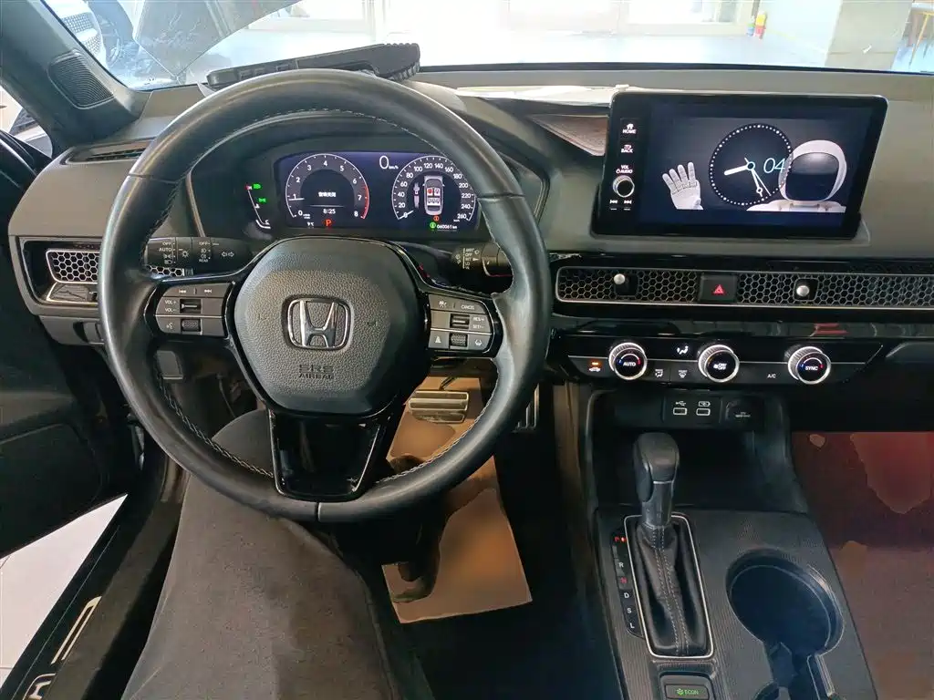 Honda Civic 2022 — фото 10