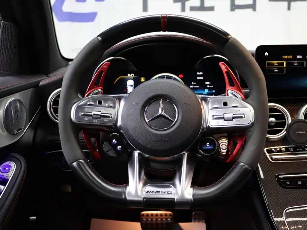 Mercedes-Benz GLC Coupe AMG 2020 — фото 11