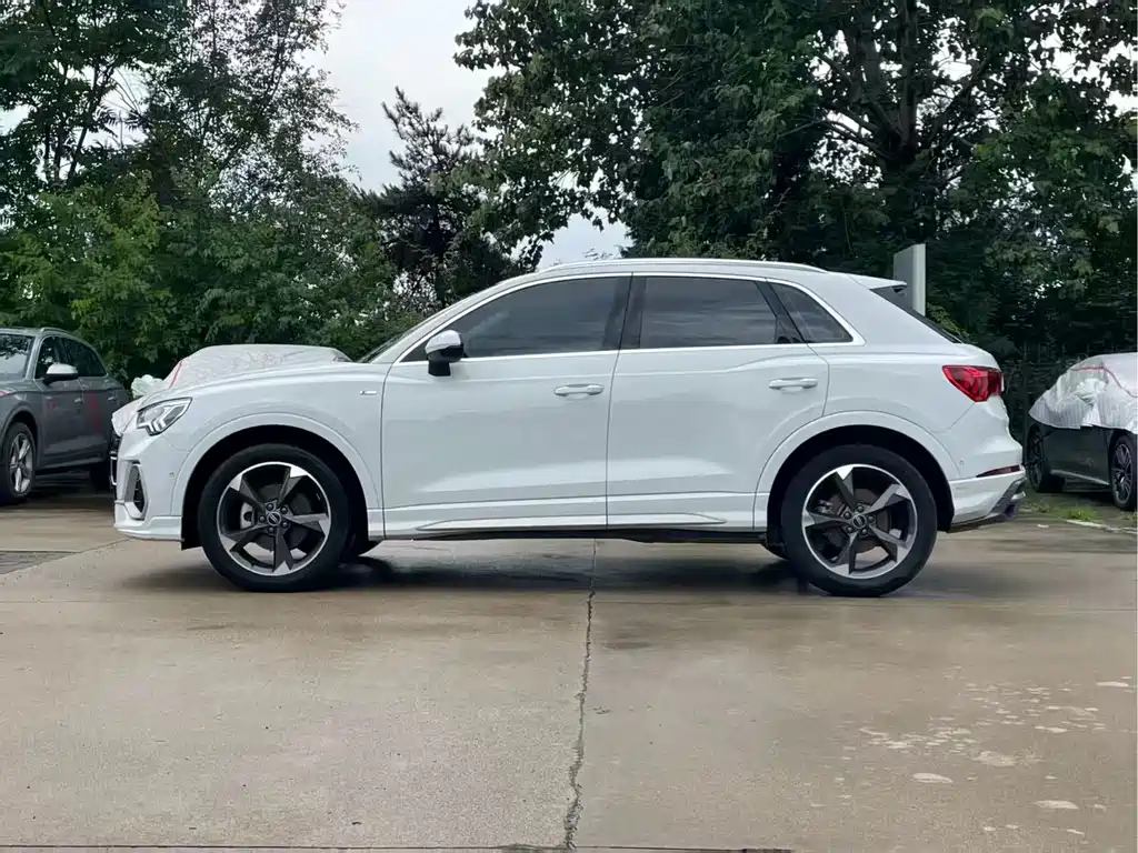 Audi Q3 2023