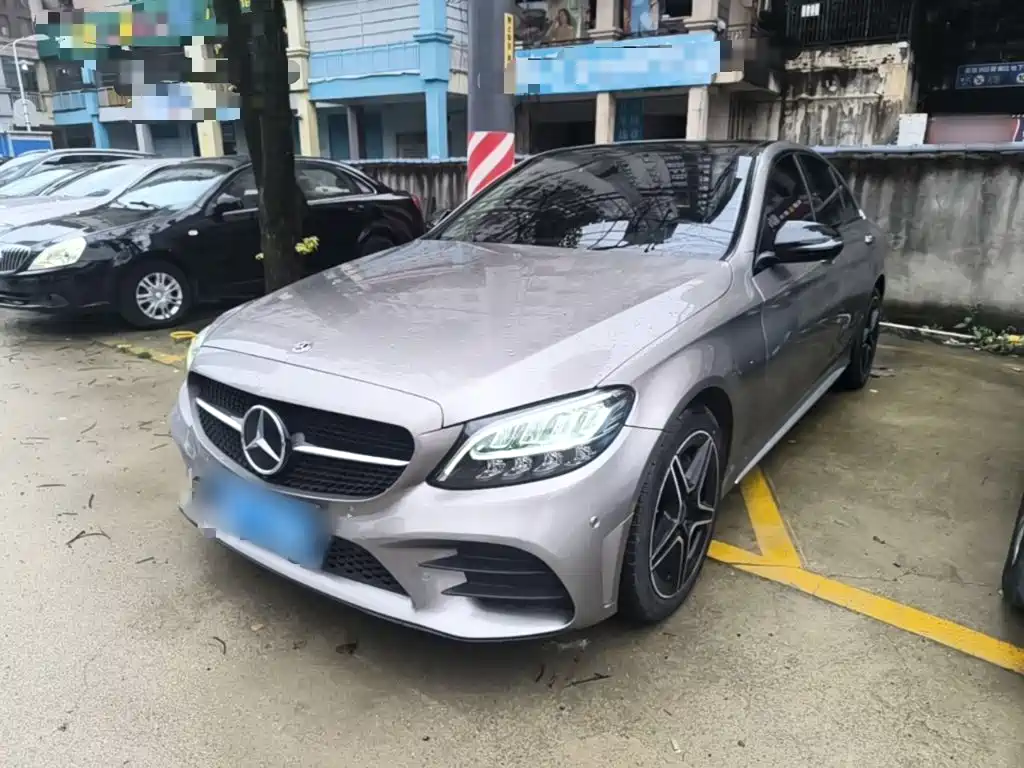 Mercedes-Benz C-Class 2020