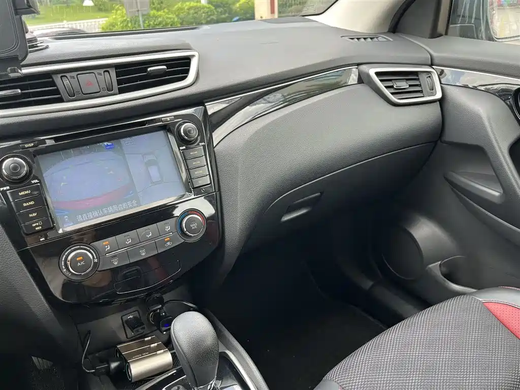 Nissan Qashqai 2017 — фото 10