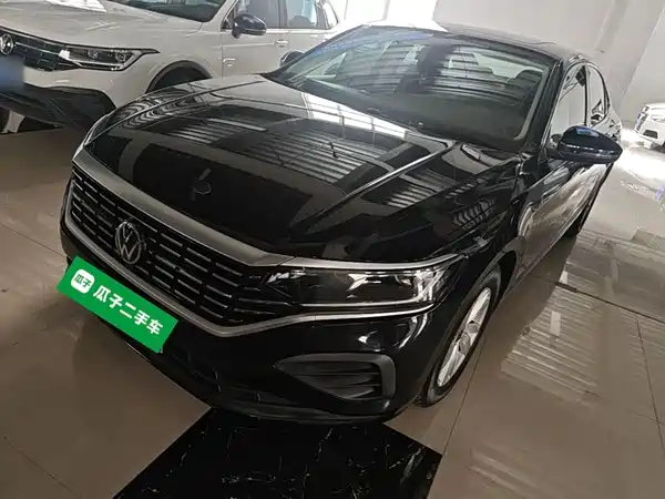 Volkswagen Passat 2024