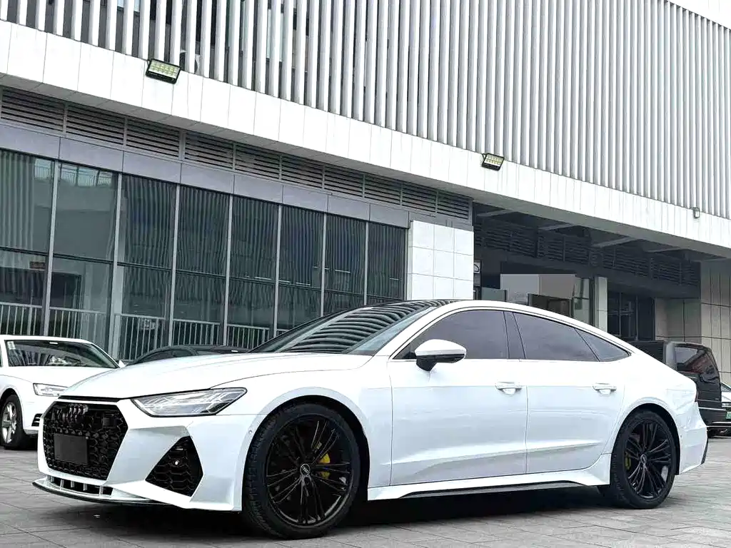 Audi A7 2022 — фото 1