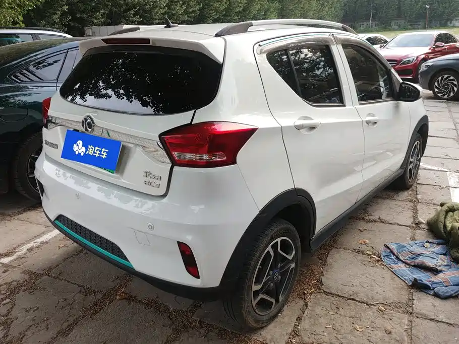 BAIC New Energy EC3 2021